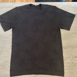 Lululemon Metal Vent Tech Short-Sleeve Shirt